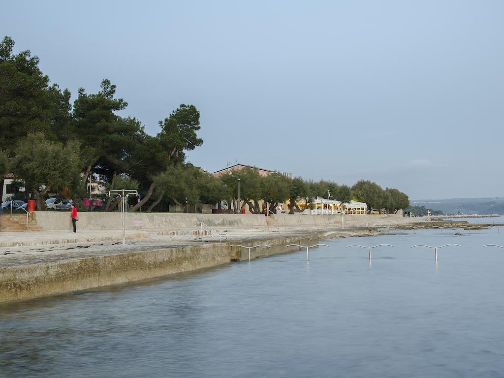 Sanja Apartments Rivarela Novigrad Istria Zimmer foto